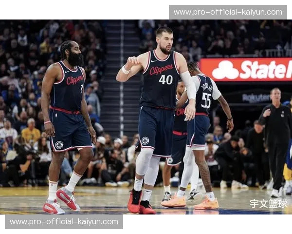 哈登加兰互换东家,祖巴茨加盟步行者引关注 哈登加兰互换东家,祖巴茨加盟步行者引关注